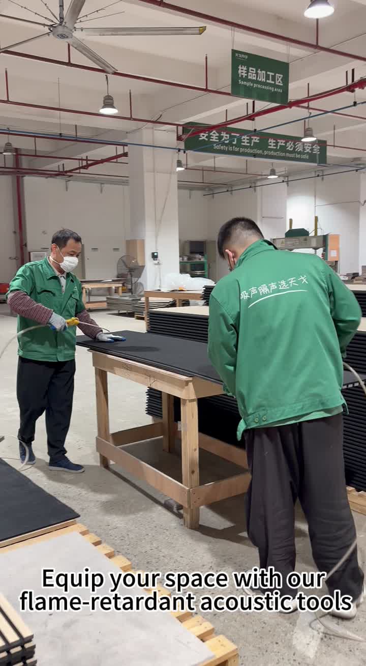 Equipa tu espacio con nuestros materiales acústicos ignífugos