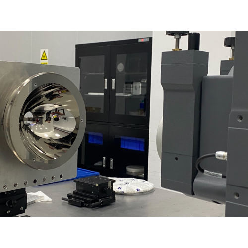 Topological optimization of lightweight aluminum mirror