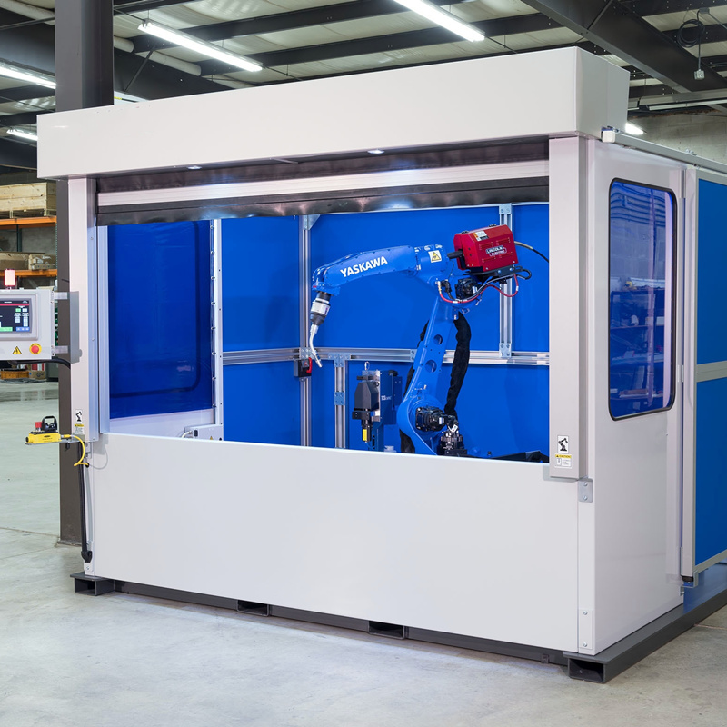 High speed rolling doors for robotic welding cell