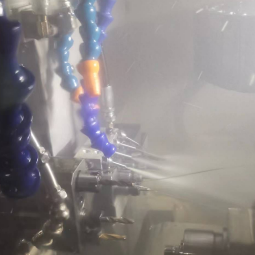 高圧センター水および冷却濾過システム: 工作機械の加工効率と精度を向上