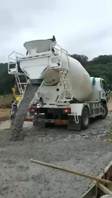 Electric Cement Mixer Truck