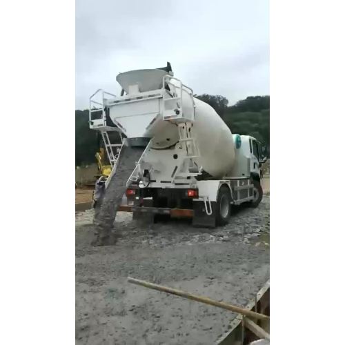 Elektrikli Çimento Karıştırıcı Kamyonu