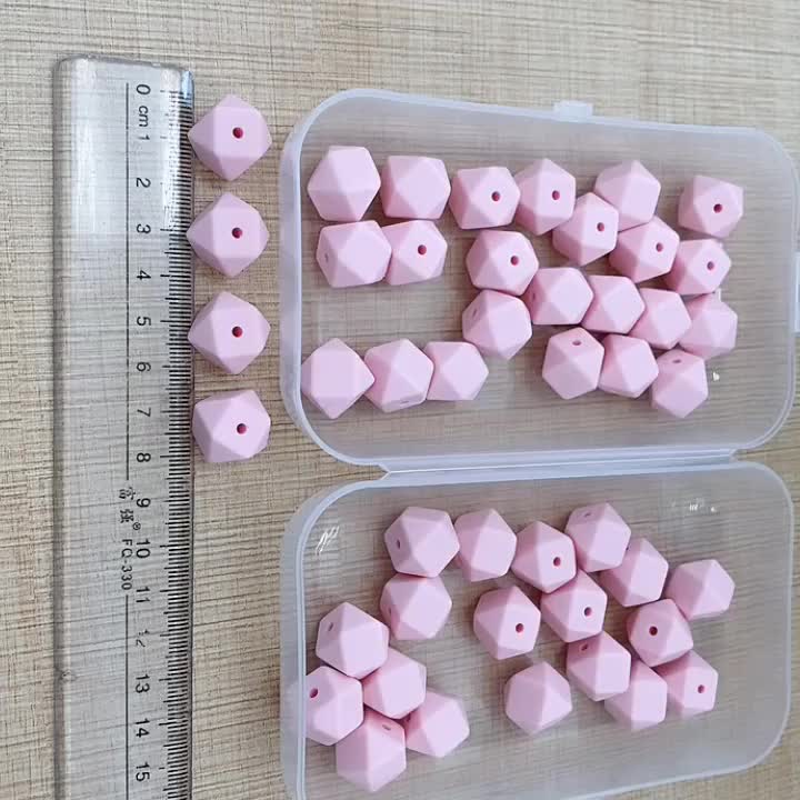 silicone  polygon beads.mp4