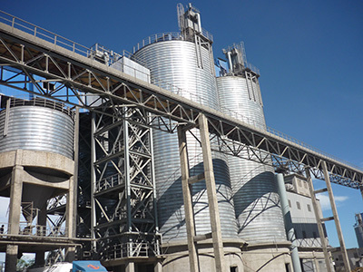 Предимства на складовете на зърнената стоманена плоча