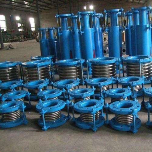 Specific functions of flange type bellows expansion joints during installation and operation