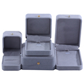 Hanhong Großhandel kundenspezifische luxuriöse Grey Velvet Schmuck Verpackung Box Halskette Armband Ohrringe Ring Schmuckschachtel1