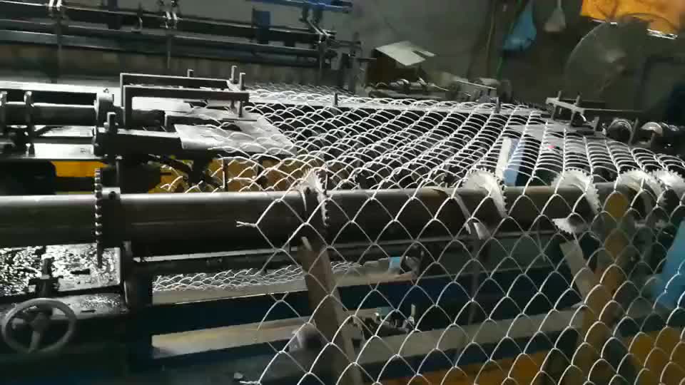 Chine Fencing Chain Link Clôture Ferme de fer Ferme métallique Galvanisé Sac en plastique moderne Sac à chaud Galvanisé en plein air Modèle 3D ISO1