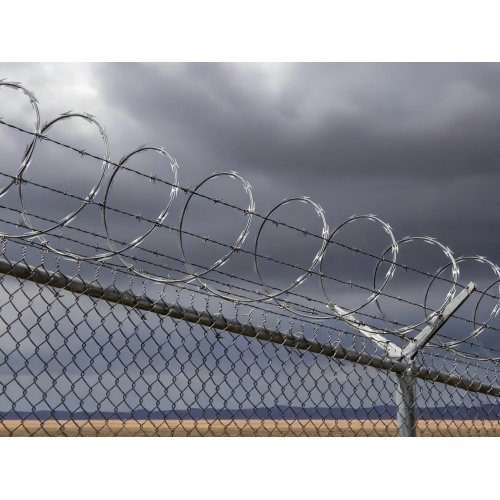 Ogrodzenie z drutu kolczastego Siatka zapobiegająca wspinaczce