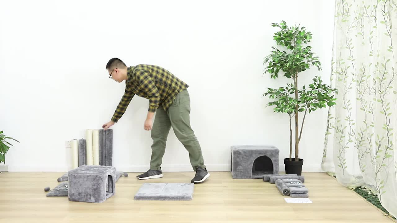 China Customized Design Plush Wooden Large Pet Cat Activity Tree1