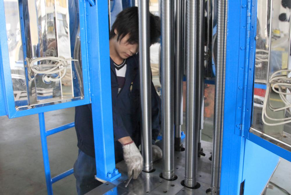 Zhejiang Longwen Precision Equipment Co., Ltd.