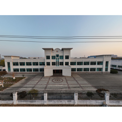 Jiangsu Mengda: más de 40 años de experto en desinfectantes, productos para el cuidado de la piel y la higiene del hogar