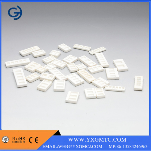 Ceramic insulator for air heater