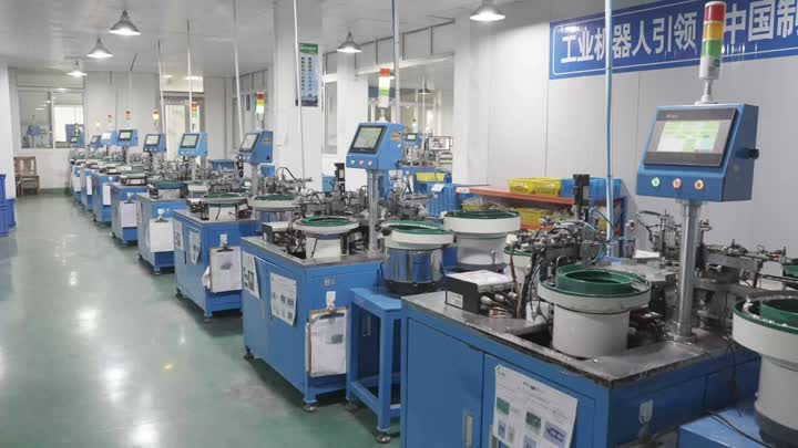 Equipamento de produção automática de microinterruptor
