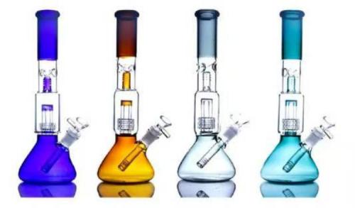 Cómo limpiar una cachimba de cristal multicolor