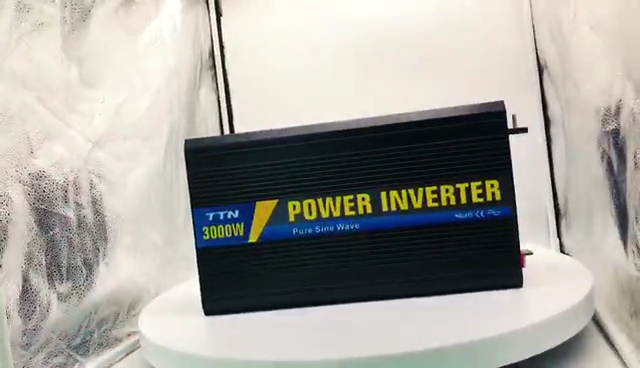 1500 watts 5 kW 12 volts à 220 volt 24V 3500VA Onduleur d&#39;énergie solaire à onde sinusoïdale pure 3000 W1