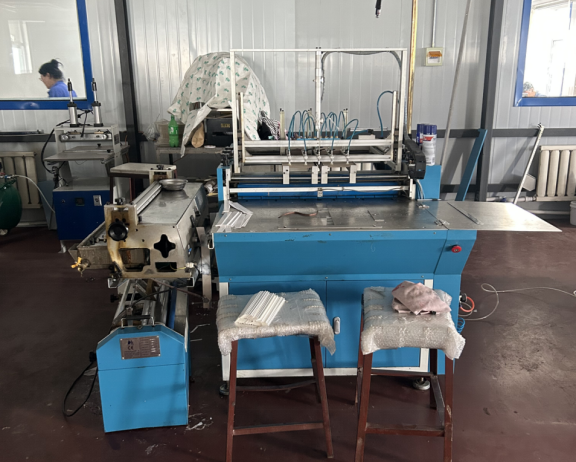 Fine decoration machine equipment