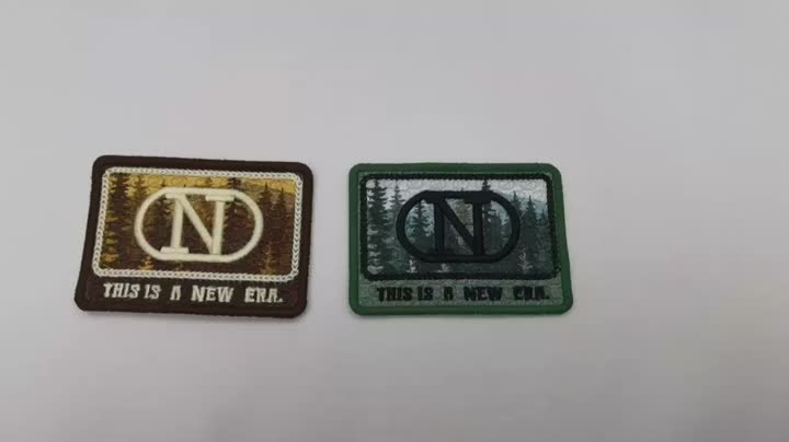 Sublimační základna s vyšívaným logem (2)