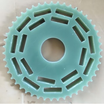 G10 対 G11 対 3240