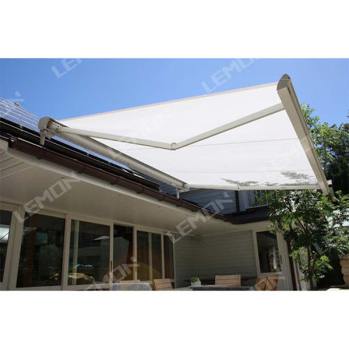 Retractable Awning