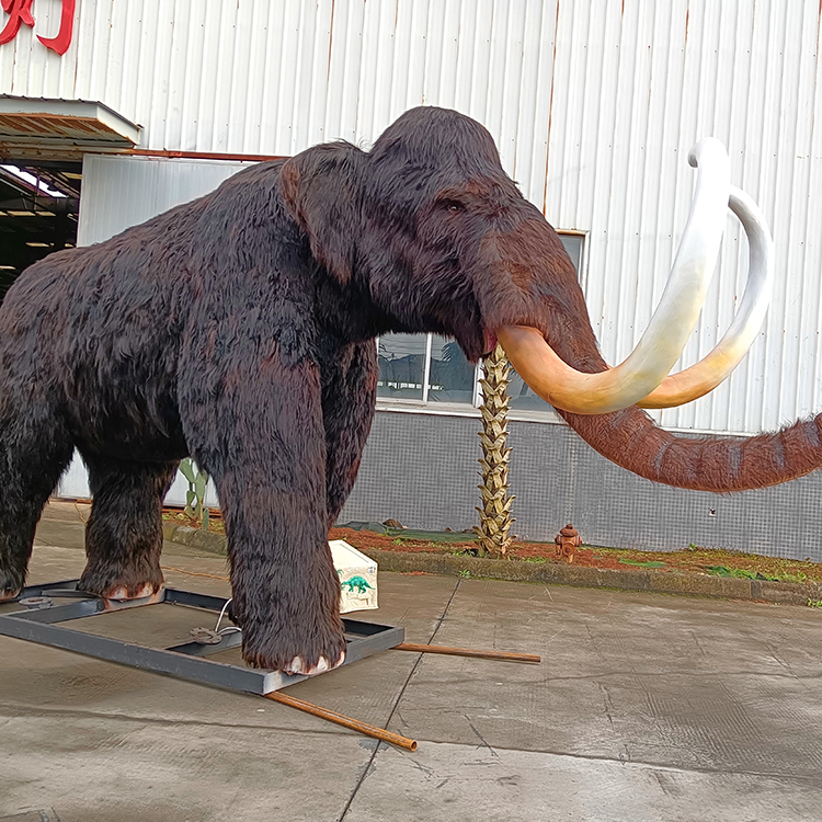 woolly mammoth animatronic