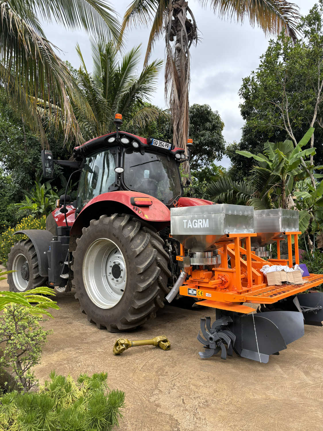 Cultivateur de canne à sucre