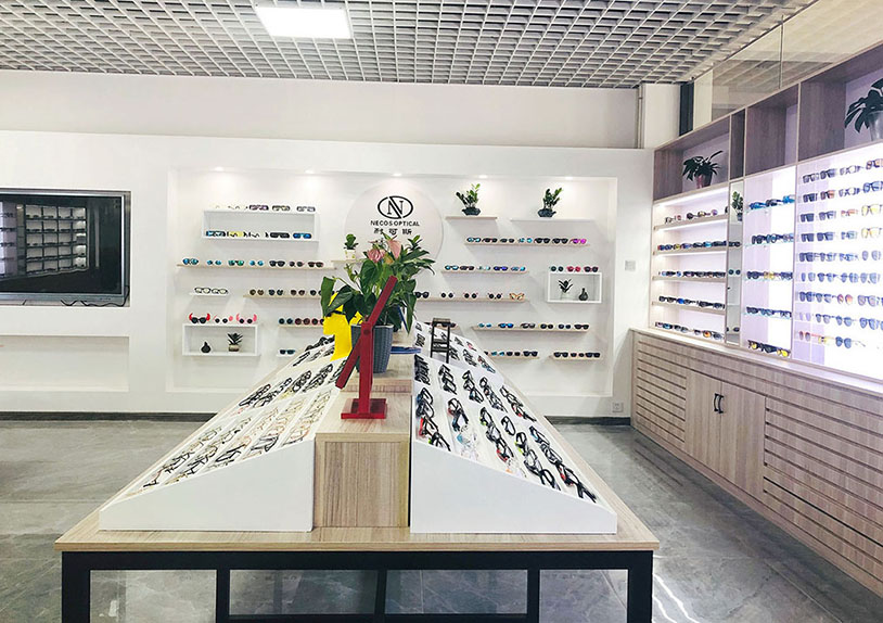 Wenzhou OUCHENG OPTICAL CO., LTD