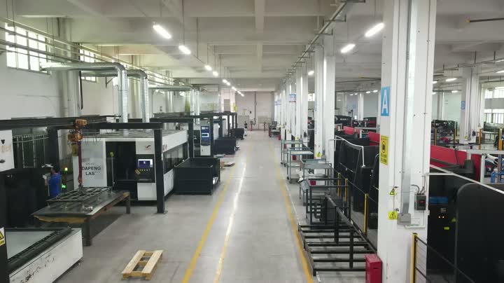 Vídeo de oficina de chapas de metal