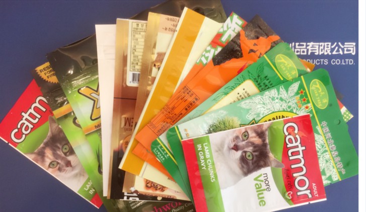 Pet food bag