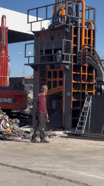 scrap baler shear machine