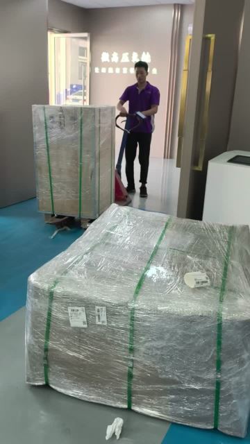 Video of oxygen chamber shipment