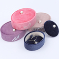 Han Hong Wholesale Custom Logo Schmuckverpackung Luxus Samtohrringe Ohrringe Halskette Ring Oval Schmuck Box1