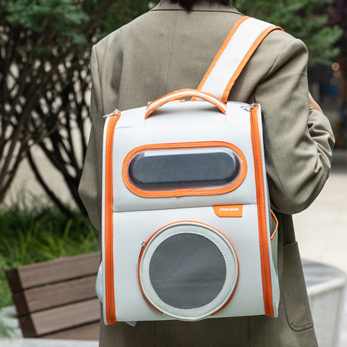 Mochila elegante e respirável para transportar animais de estimação para viagens ao ar livre com gatos