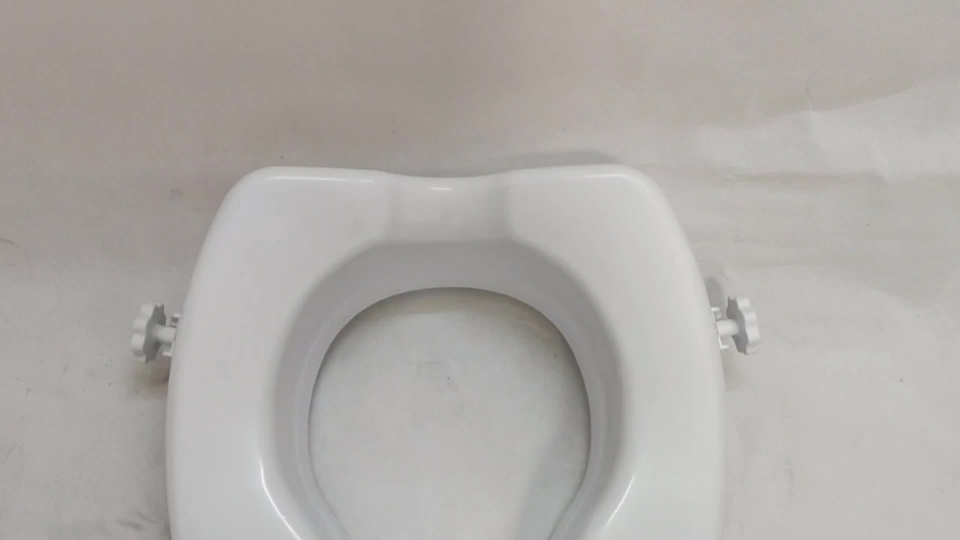 Nachteile des Krankenhauses, medizinischer Klappstuhl für Erwachsene, mit Commode Eimer und Splash Guard1