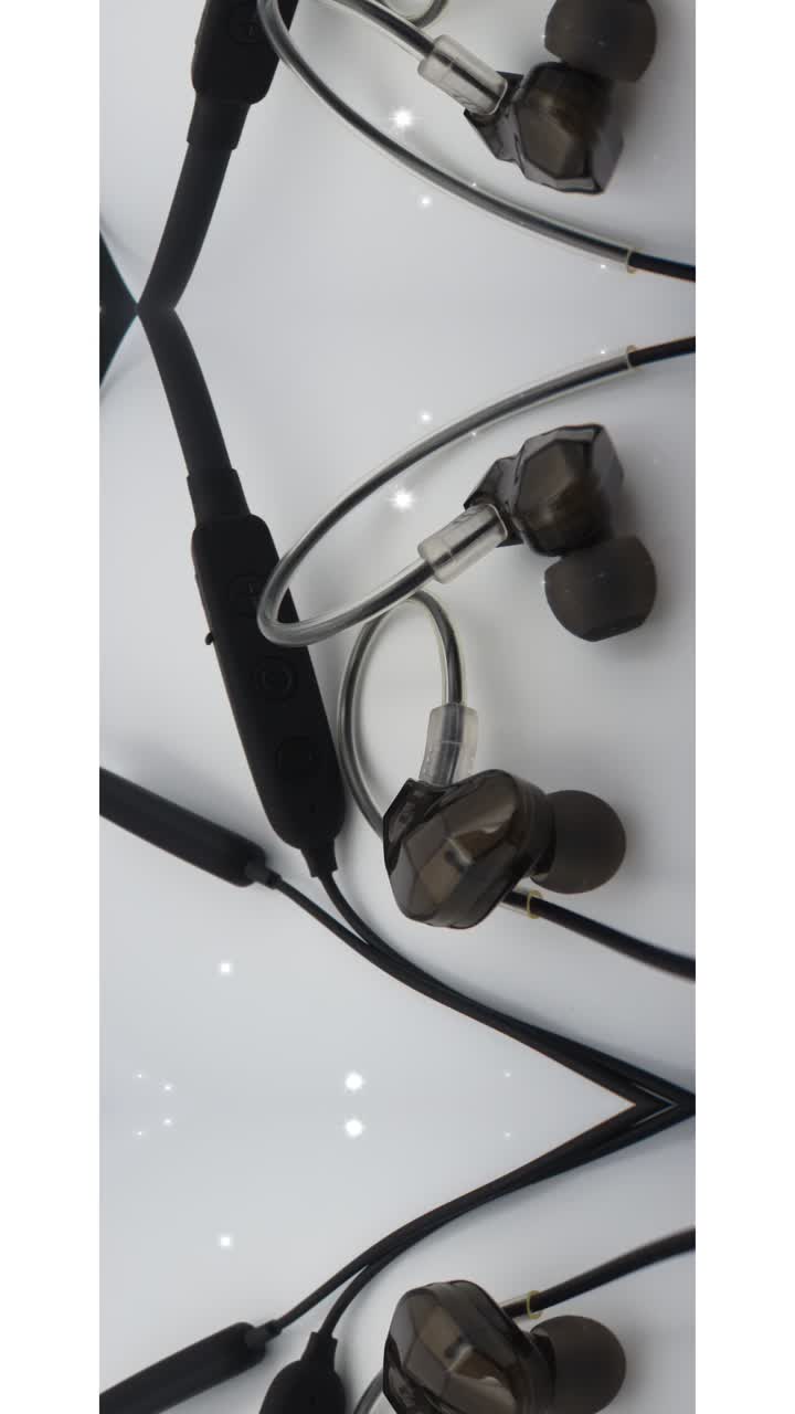 Auriculares con banda para el cuello Bluetooth.mp4