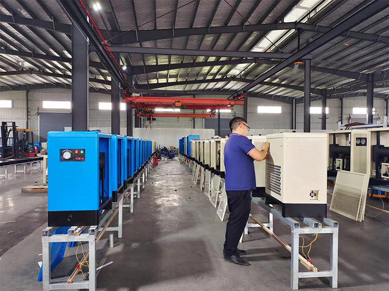 Screw air compressor production workshop