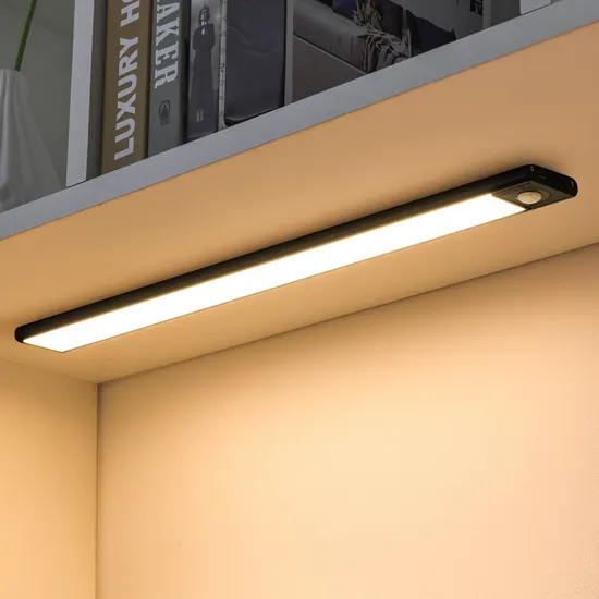 Ultra Thin Intelligent Human Body Sensing Light, Recarregável Faixa de luz autoadesiva magnética1
