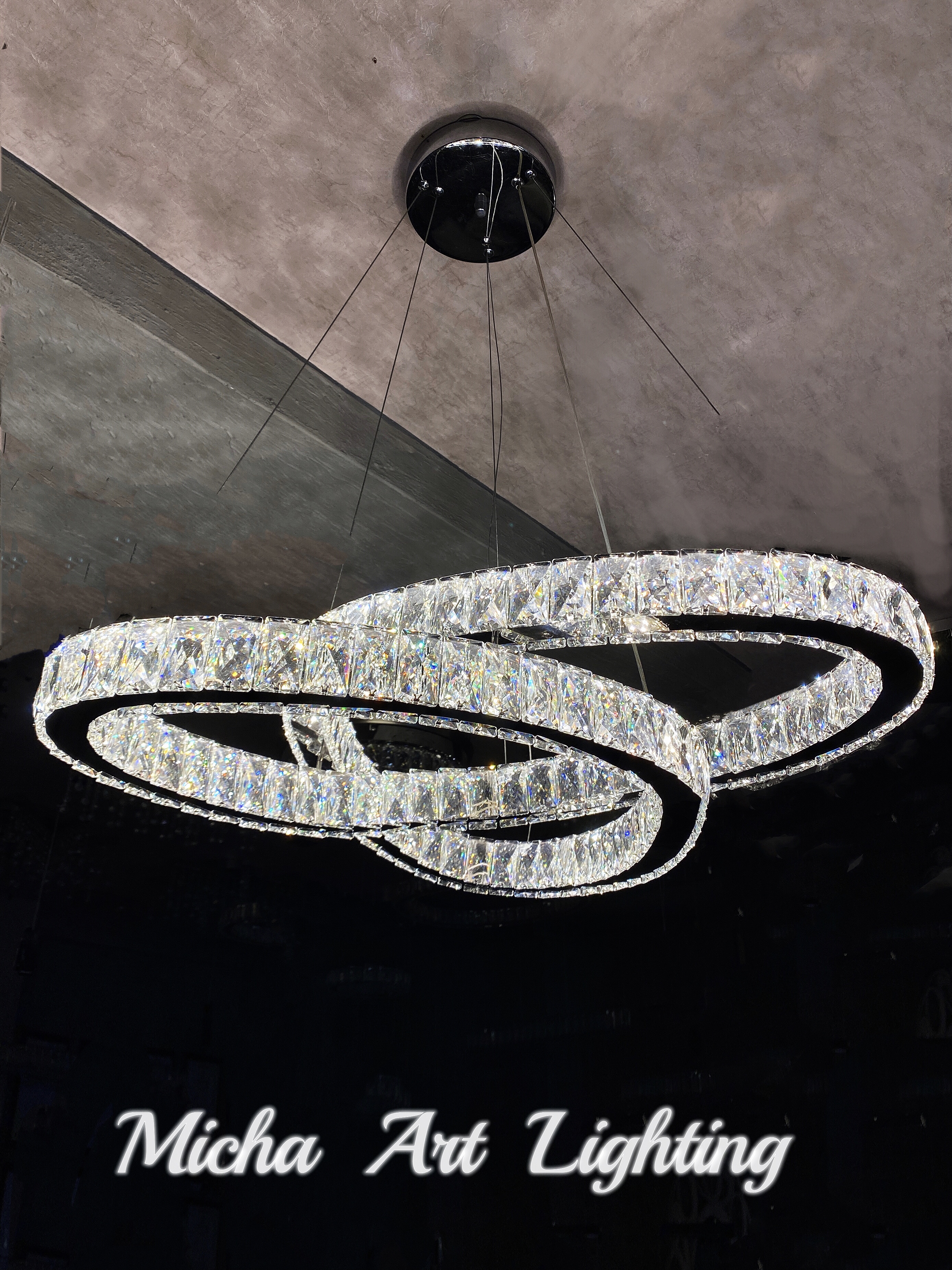 High Quality Twisted Crystal Chandelier