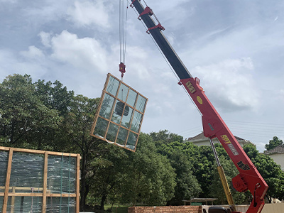 [Glasinstallatie] Glassboy 750 glazen vacuüm lifter maakt glasinstallatie eenvoudig