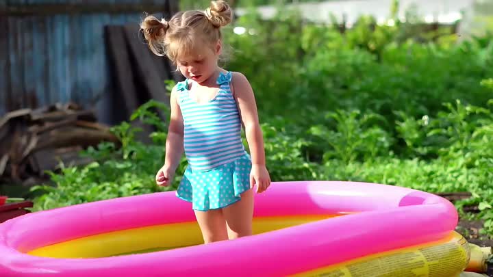 Forme de poisson Piscine gonflable pour enfants pagaye