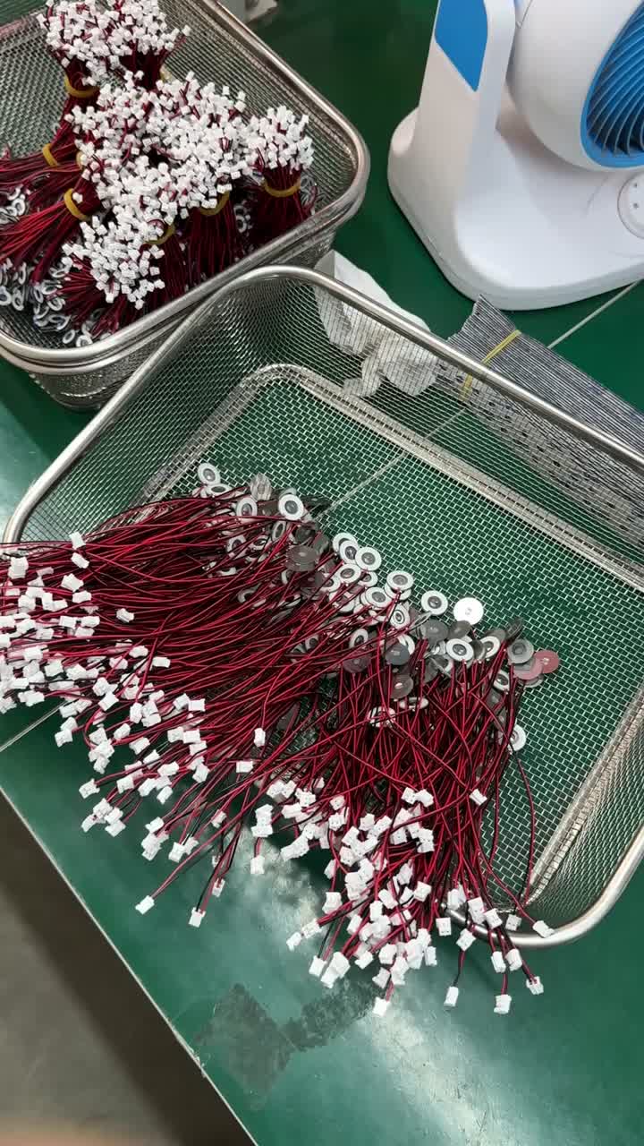 Placa de atomização para atomizador pneumático controlado eletronicamente