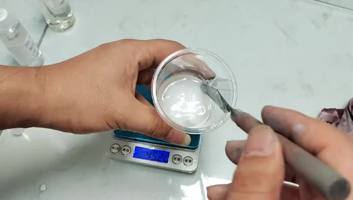 প্রিন্টিং -02 এর জন্য ইউভি বার্নিশ