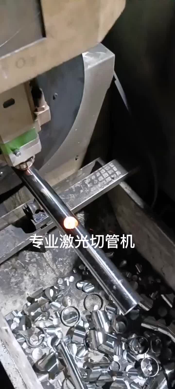 Cutting Pipe