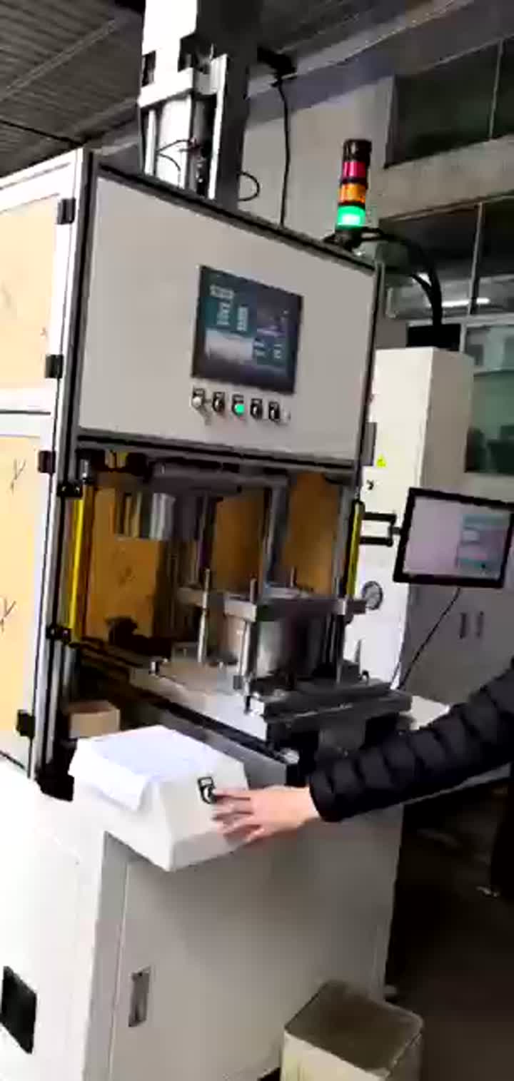 מכונת לחיצת סרוו 3