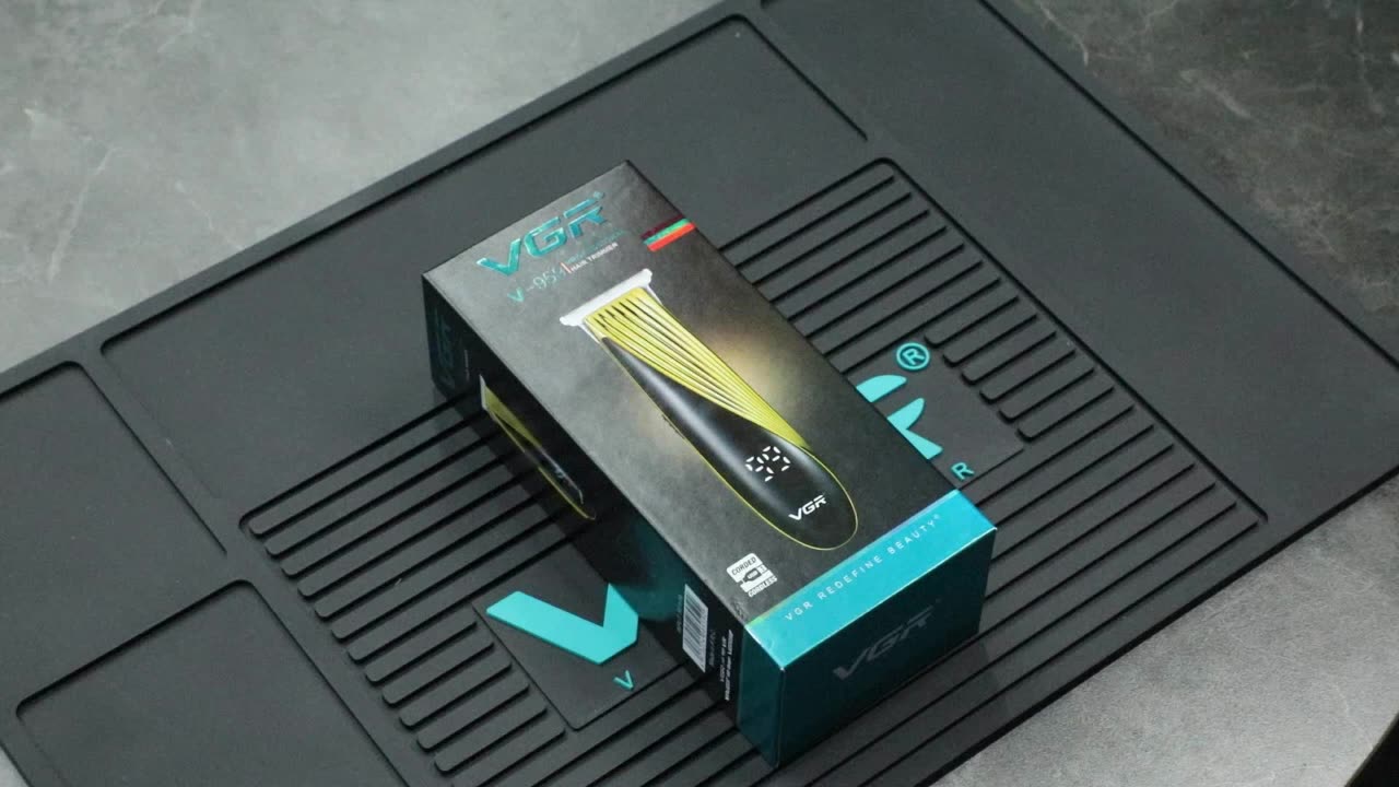 VGR V-959 New Design Gold &amp; Black Professional Clippers беспроводной электрический триммер для волос с 3 направляющими Combs1