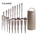 Customizable Makeup Brushes Set with Case for Private Label1