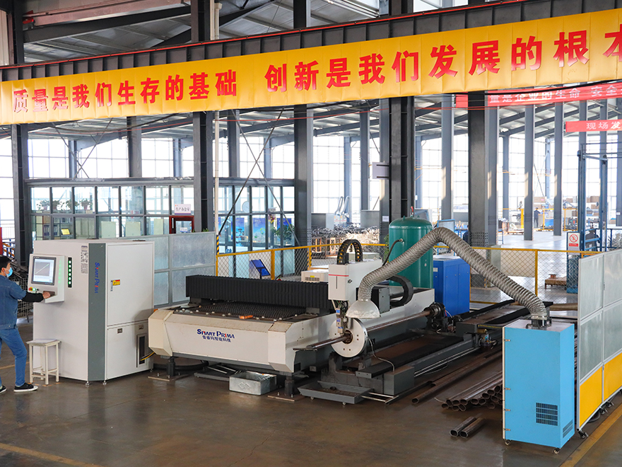 CNC laser cutting machine