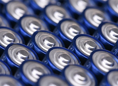 L’industrie mondiale des batteries mène la transition énergétique avec des percées technologiques et une demande croissante en 2026