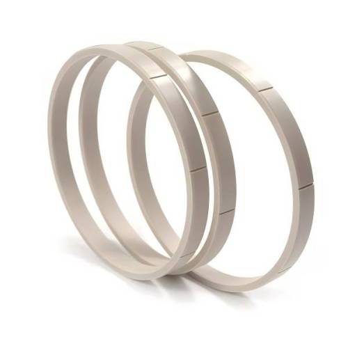 Plastikprodukte Durcheinander Ring