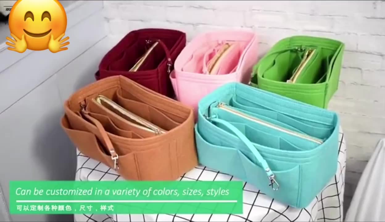 Wholesale Amazon Fashion Portable Bathroom Women Make Up Storage Bag Organizer Felt Toiletry Tote hanging Cosmetic Bag Travel1