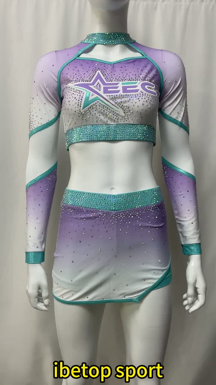 uniforme di allegria viola e bianca